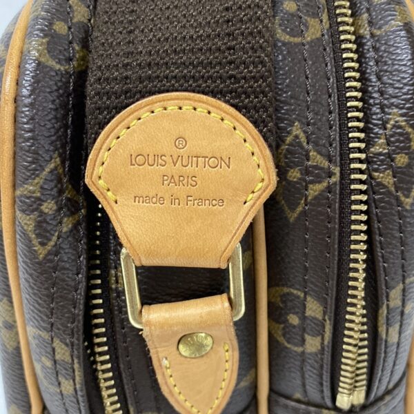 37413805 12 Louis Vuitton Reporter PM Shoulder Bag Monogram Canvas