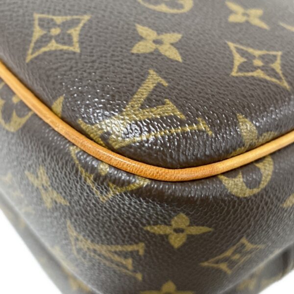 37413805 9 Louis Vuitton Reporter PM Shoulder Bag Monogram Canvas