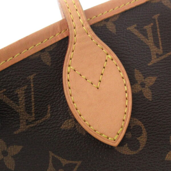 37414722 17 Louis Vuitton Neverfull MM Tote Bag Monogram Canvas