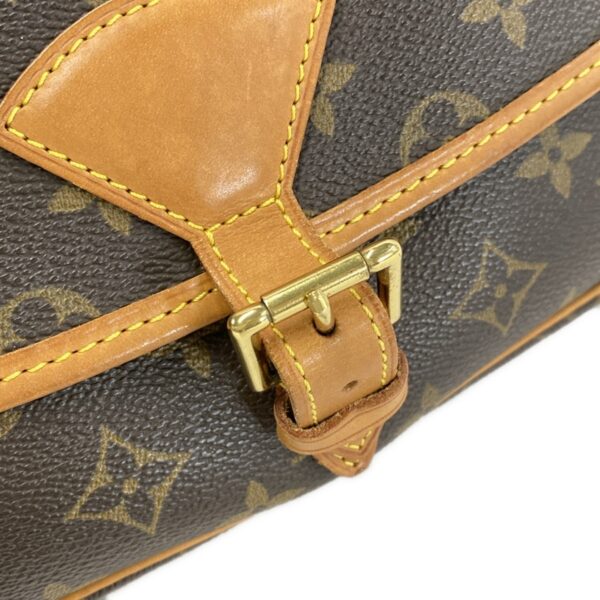 37417249 17 Louis Vuitton Sologne Shoulder Bag Monogram Canvas