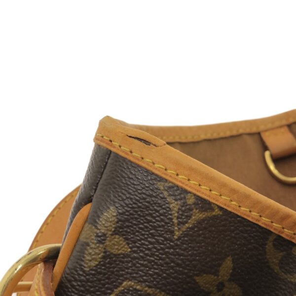 37468695 12 Louis Vuitton Batignolles Vertical Shoulder Bag Monogram Canvas