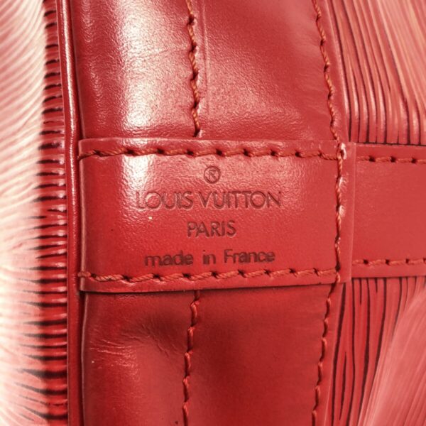 37485383 7 Louis Vuitton Noe Shoulder Bag Castilian Red Leather