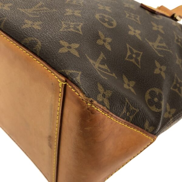 37485414 5 Louis Vuitton Hippo Piano Shoulder Bag Monogram Canvas