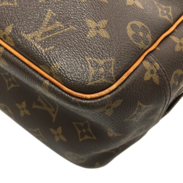 37485454 5 Louis Vuitton Deauville Handbag Monogram Canvas