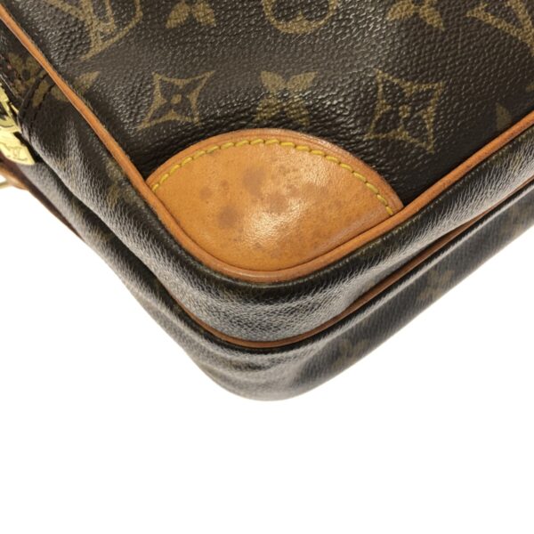 37485457 5 Louis Vuitton Nile Shoulder Bag Monogram Canvas