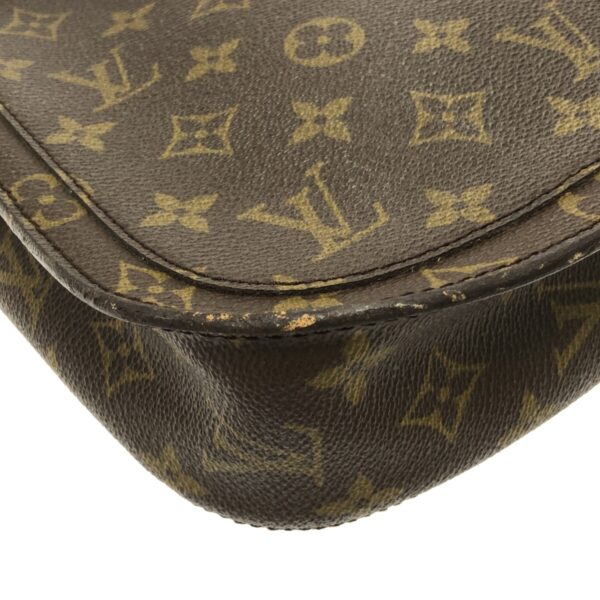 37485476 5 Louis Vuitton Saint Cloud GM Shoulder Bag Monogram Canvas