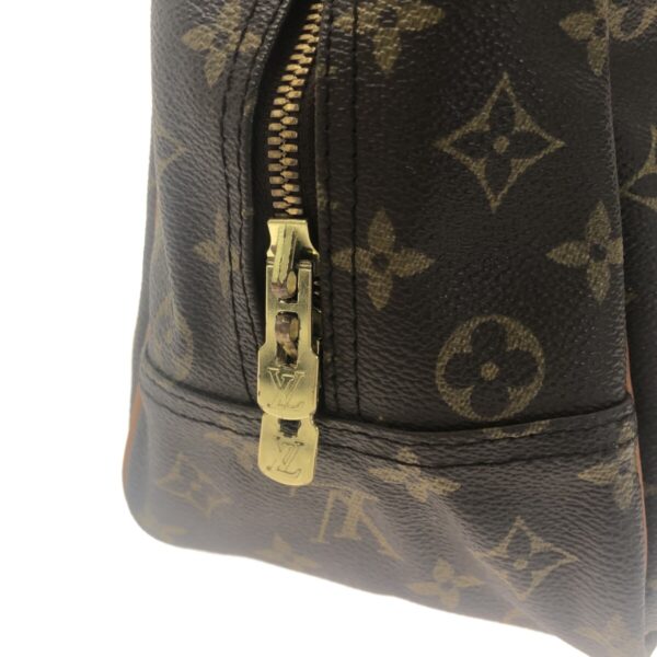 37485486 11 Louis Vuitton Deauville Handbag Monogram Canvas