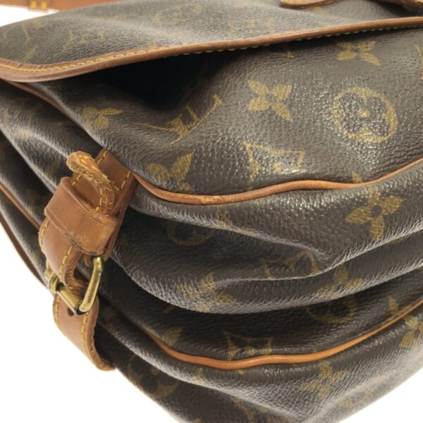 37497939 5 Louis Vuitton Saumur 30 Shoulder Bag Monogram Canvas