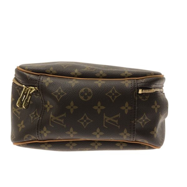 37497942 4 Louis Vuitton Excursion Handbag Monogram Canvas