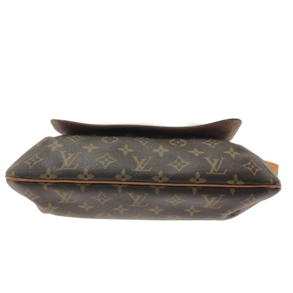 37497965 4 Louis Vuitton Musette Shoulder Bag Monogram Canvas