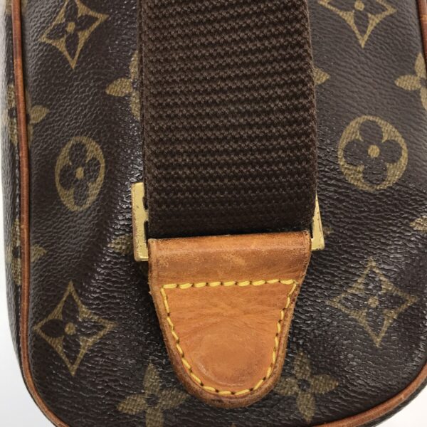 37505464 10 Louis Vuitton Pochette Ganju Shoulder Bag Monogram Canvas