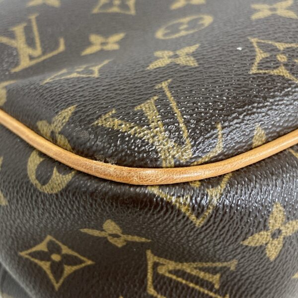 37591334 8 Louis Vuitton Reporter PM Shoulder Bag Monogram Canvas