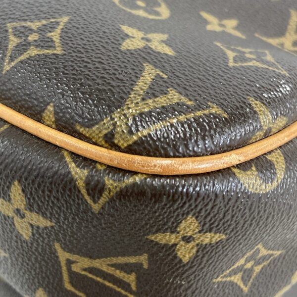 37591334 9 Louis Vuitton Reporter PM Shoulder Bag Monogram Canvas