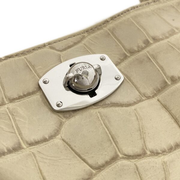 37600506 10 Furla Tote Bag Embossed Leather Ivory