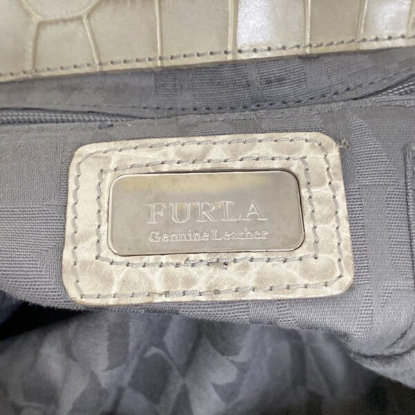 37600506 8 Furla Tote Bag Embossed Leather Ivory