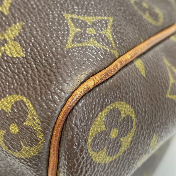 37601425 9 Louis Vuitton Speedy 40 Handbag Monogram Canvas