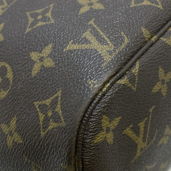 37606380 6 Louis Vuitton Neverfull MM Tote Bag Monogram Canvas