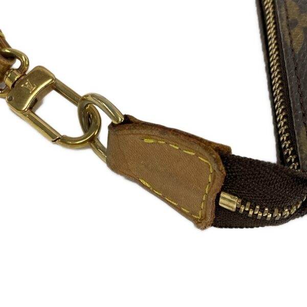 37626736 16 Louis Vuitton Pochette Accessoire Handbag Monogram Canvas