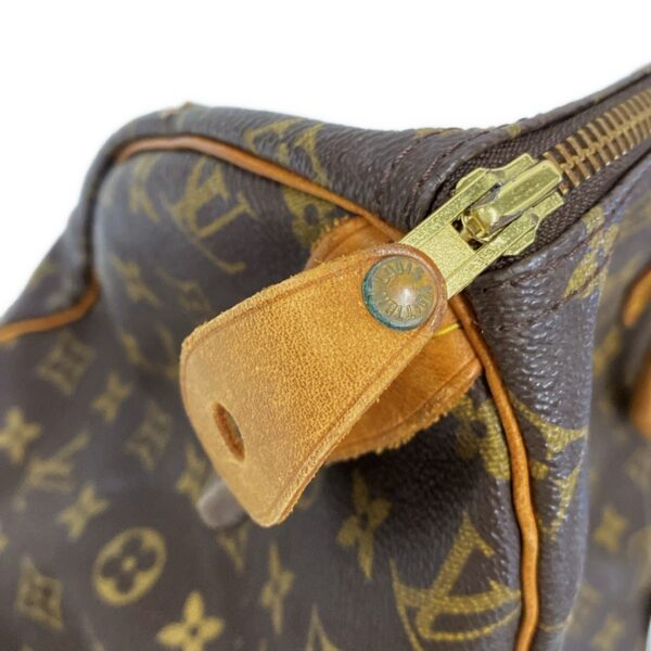 37626788 17 Louis Vuitton Speedy 40 Handbag Monogram Canvas