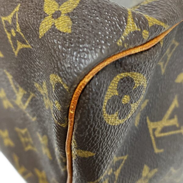 37626788 8 Louis Vuitton Speedy 40 Handbag Monogram Canvas