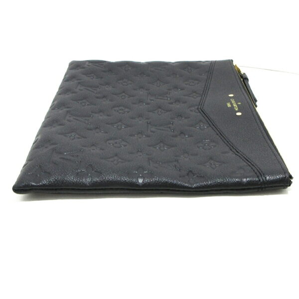 37627614 10 Louis Vuitton Daily Pouch Leather Noir