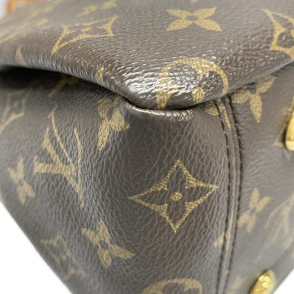 37792364 9 Louis Vuitton Pallas Handbag Clementine