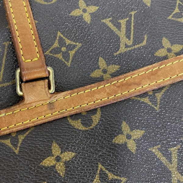 37799761 20 Louis Vuitton Cousin GM Shoulder Bag