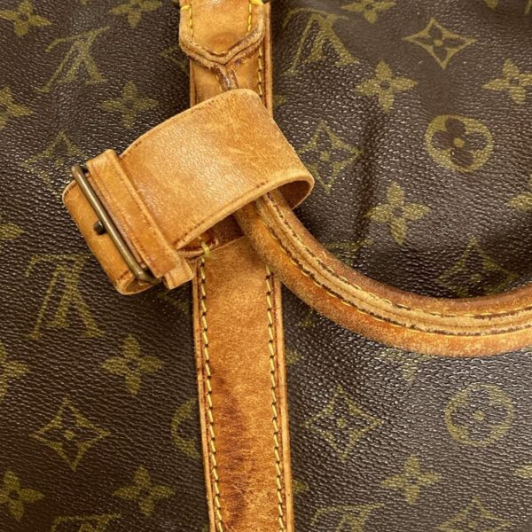 37799769 18 Louis Vuitton Keepall 50 Bag