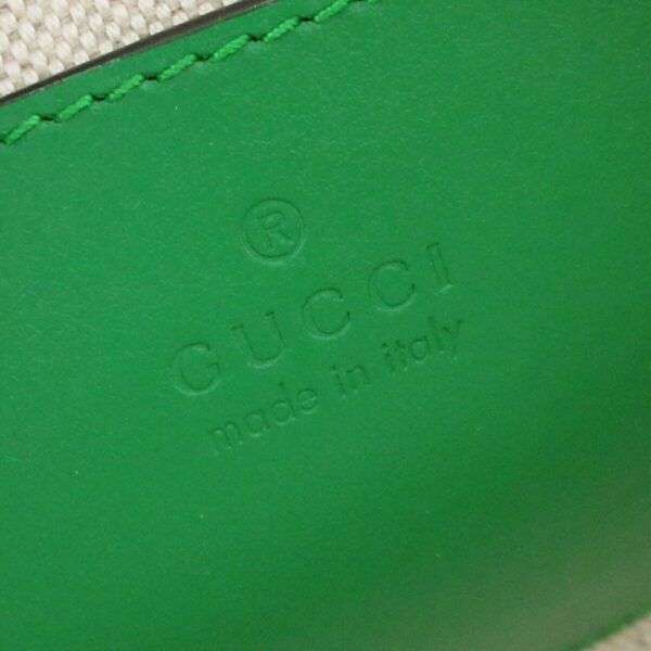 37817694 7 Gucci GG Matelasse Handbag Leather Green