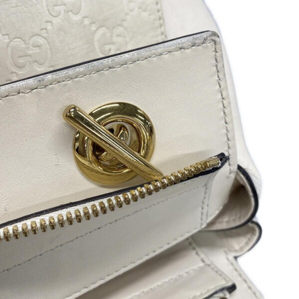 37856478 15 Gucci Soft Gucci Chain Shoulder Bag Leather White