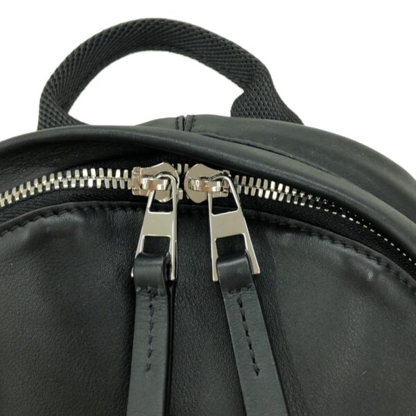 37881829 10 Loewe Round Backpack Slim Rucksack Black