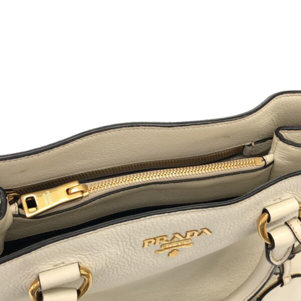 37905842 10 Prada Tote Bag Leather Tag Leather White