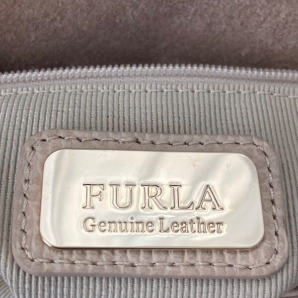 37916743 8 Furla Handbag Leather Beige