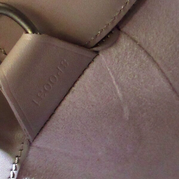 37919678 9 Louis Vuitton Verseau Shoulder Bag Epi Leather Lila