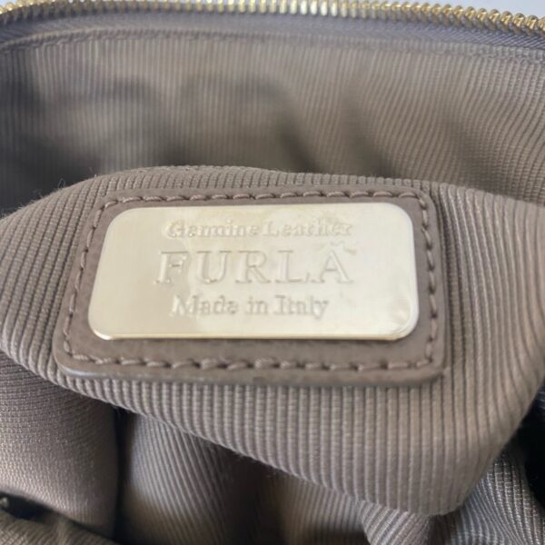 37926625 8 Furla Piper Handbag Leather Brown