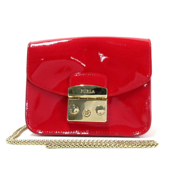 37939925 1 Furla Metropolis Shoulder Bag Chain Shoulder Enamel Red