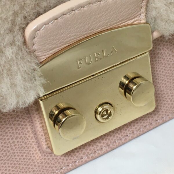 37939928 11 Furla Metropolis Shoulder Bag Chain Shoulder Flap Removable Leather Pink Beige