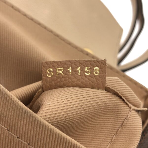 37940053 8 Louis Vuitton Clapton Backpack Rucksack Damier Canvas Crème