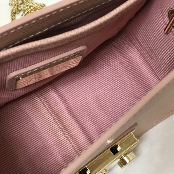 37942046 7 Furla Metropolis Shoulder Bag Chain Shoulder Leather Pink Beige