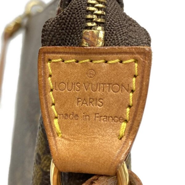 37943881 12 Louis Vuitton Pochette Accessoire Handbag