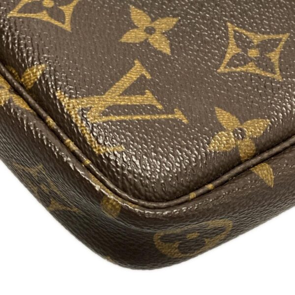 37943881 6 Louis Vuitton Pochette Accessoire Handbag