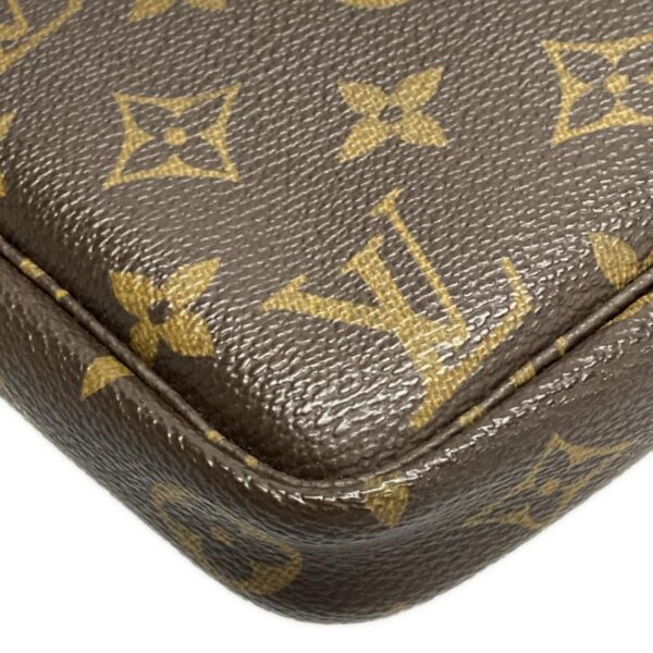 37943881 7 Louis Vuitton Pochette Accessoire Handbag