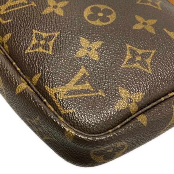 37943881 8 Louis Vuitton Pochette Accessoire Handbag