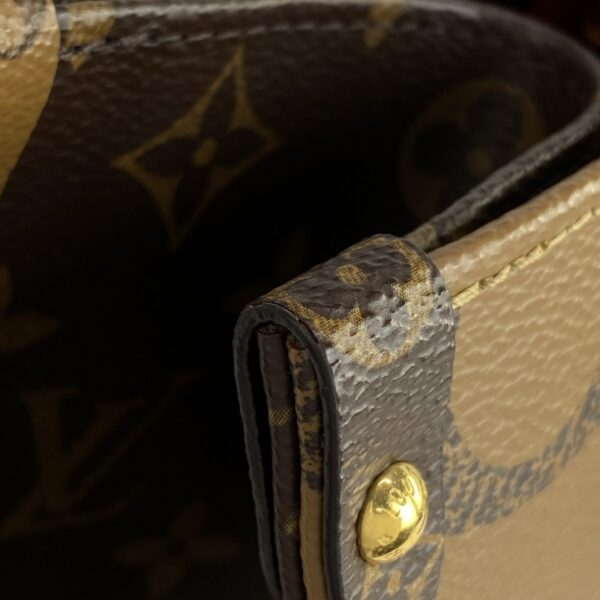 37958995 19 Louis Vuitton On the Go MM Tote Bag Monogram Reverse Canvas