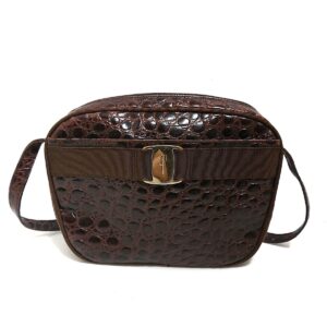 37962409 1 Louis Vuitton Trotter Shoulder Bag Monogram Brown