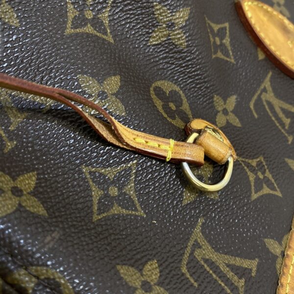 37970804 19 Louis Vuitton Neverfull MM Tote Bag Monogram Mimosa