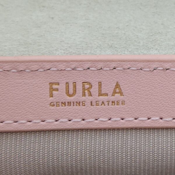 37974455 7 Furla Metropolis Envelop Clutch Bag Chain Strap Leather Pink