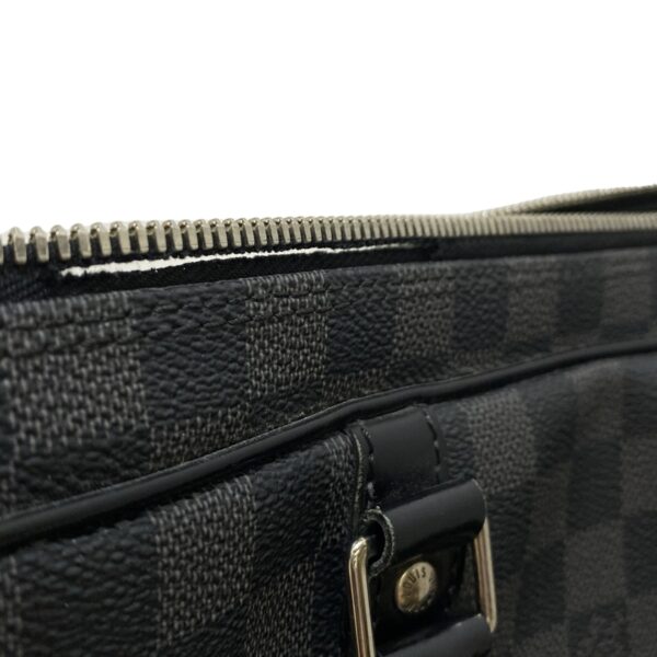 37976774 17 Louis Vuitton Porte de Cumin Voyage Business Bag Damier Graphite Canvas