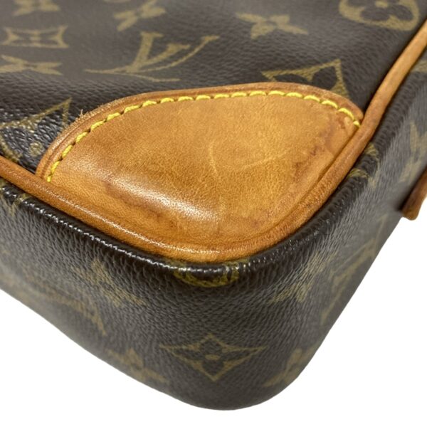 37982554 6 Louis Vuitton Trocadero 27 Shoulder Bag