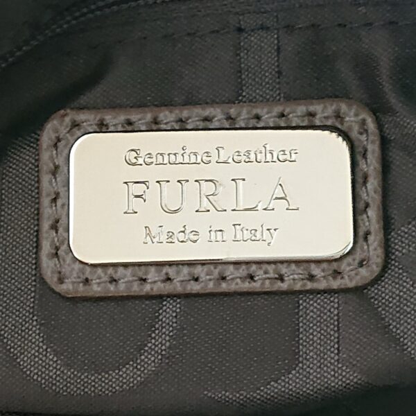 37982666 8 Furla Piper Handbag Leather Beige